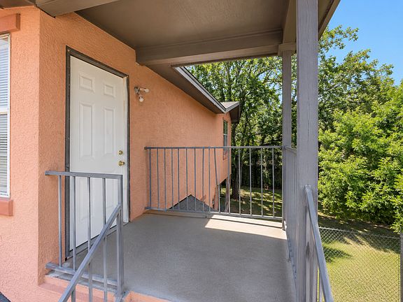 2nd image of 7581 Windsor Oaks #D