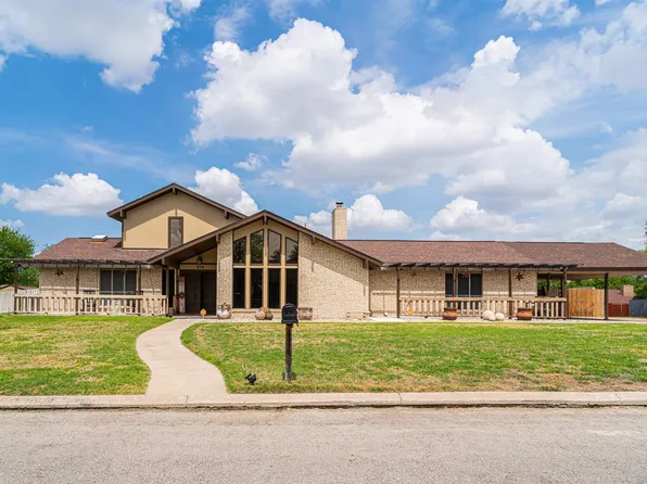 316 Enchanted Way, Del Rio, TX 78840
