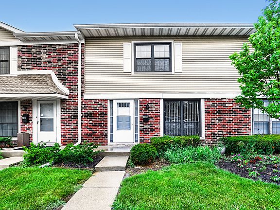3rd image of 4132 Brentwood Ln