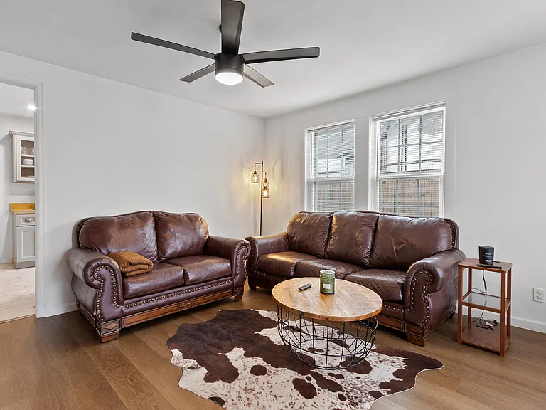 5710 Newport St — Photo 27