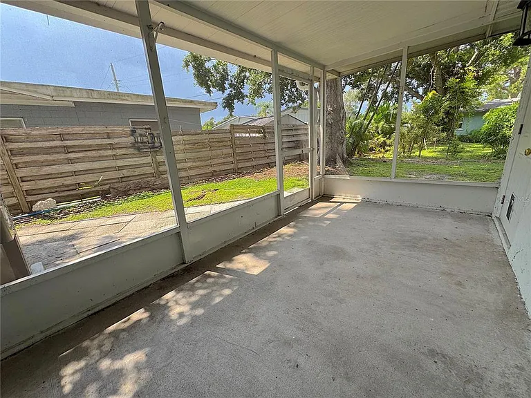 3883 Hawkeye Cir — Photo 20