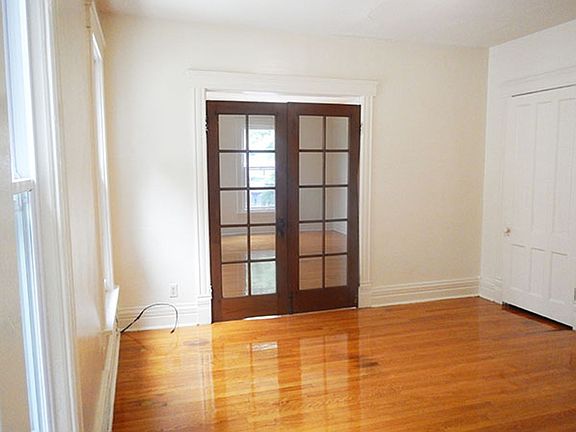 3rd image of 120 Dell St #2