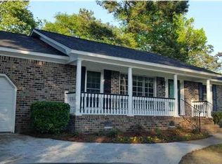 884 Friendly Cir, Charleston, SC 29414