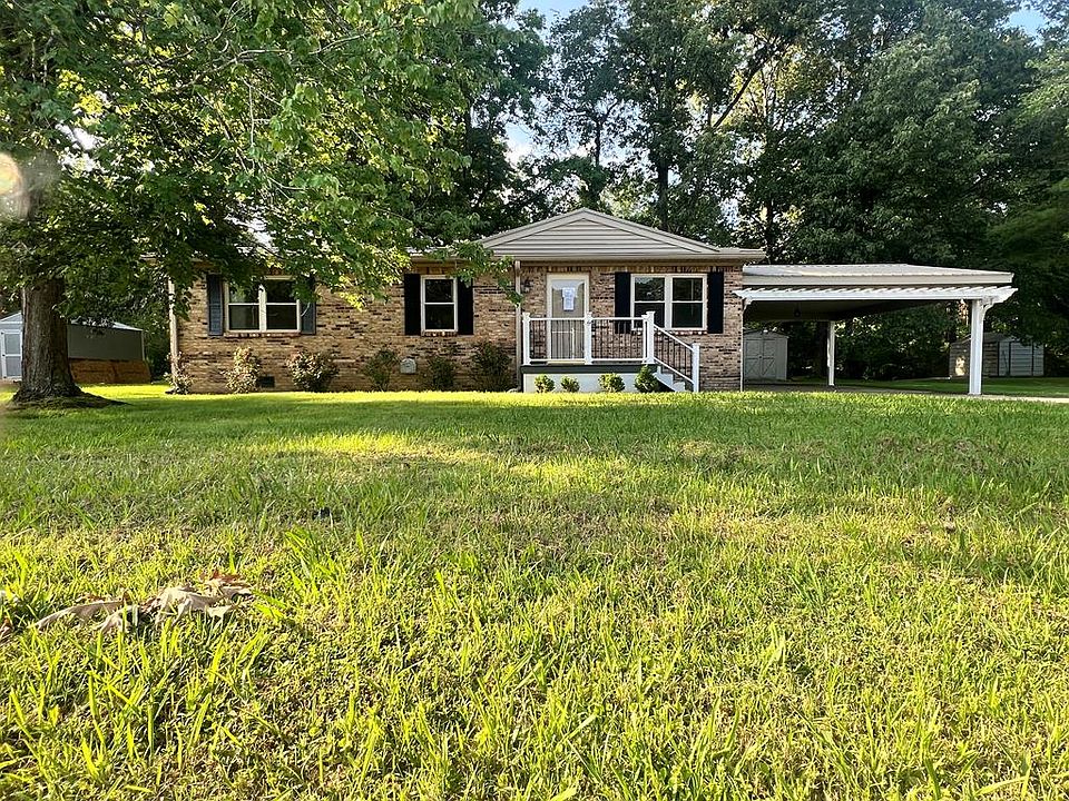 1st image of 1608 Valleywood Dr