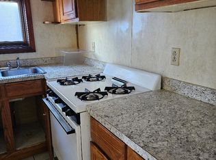 11 Cook St APT 1, Fall River, MA 02724