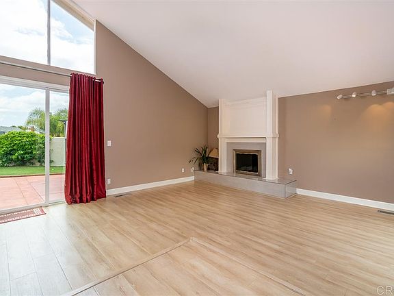 4th image of 8805 Whiteport Ln