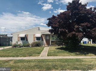 7621 Merritt Point Rd, Baltimore, MD 21222