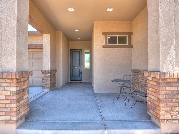 4th image of 22758 E Via Las Brisas