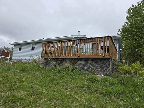 4th image of 2037 Castle Bay Rd