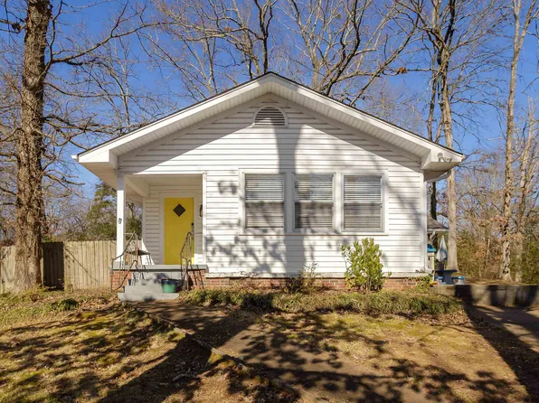 1010 Stewart Ave, Florence, AL 35630