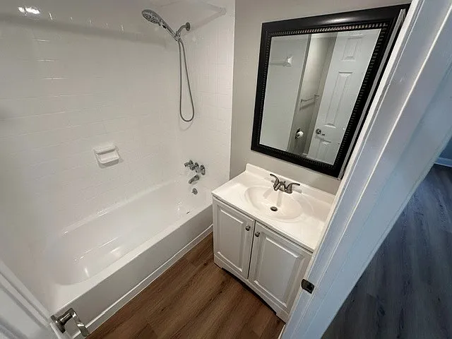 6828 S Trask St #6 — Photo 7