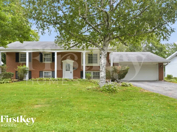 401 Longview Dr, Geneva, IL 60134