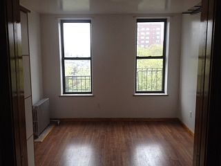 3rd image of 146 Forsyth St APT 5C