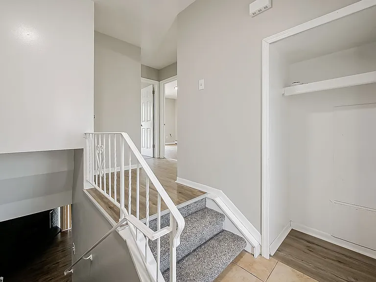 162 Summit View Ct — Photo 22
