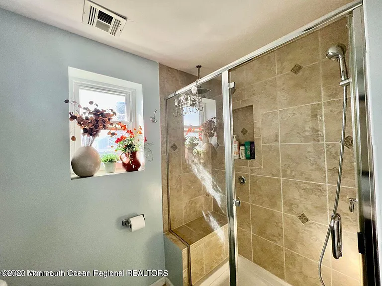 99 McCabe Ave #4 — Photo 13