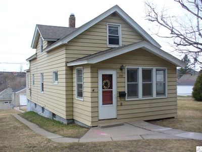 705 North Ct, Eveleth, MN, 55734