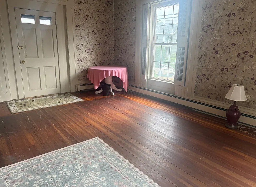 2 bed, $2,500 — Photo 2
