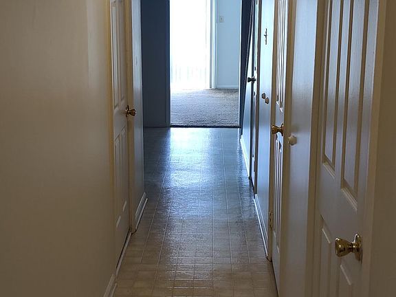 2nd image of 566 Elmhurst Ave APT B