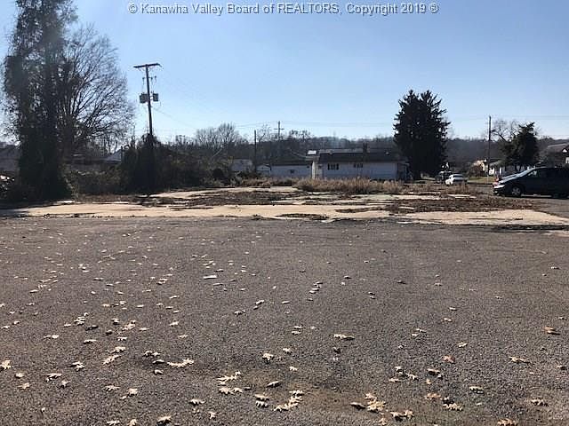 1st image of 2841 Maccorkle Ave