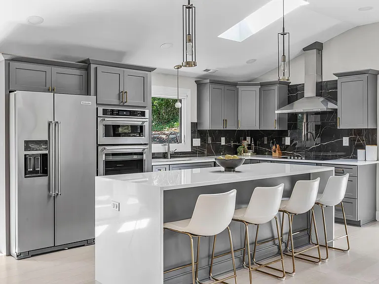 3513 Brook Dr — Photo 12