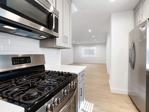 3rd image of 4053 W 23rd St APT B