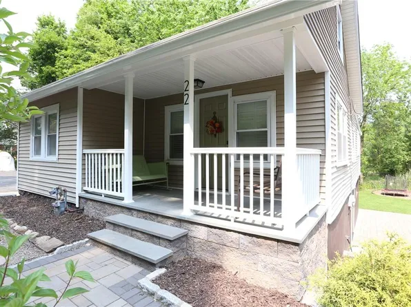 22 Strawtown Road, West Nyack, NY 10994