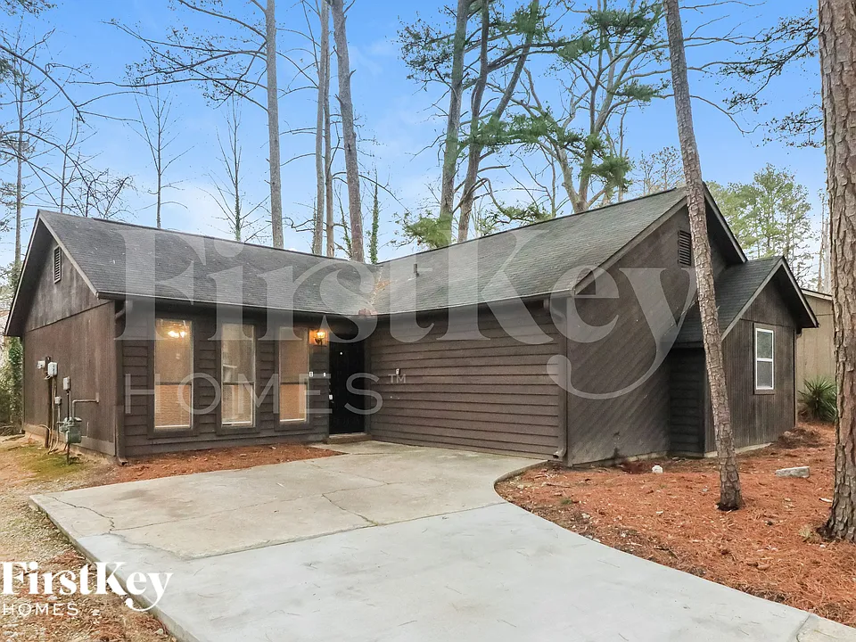 6911 Hickory Log Rd