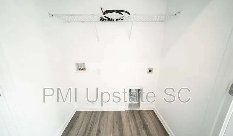 226 Coldwater Creek Ct — Photo 19