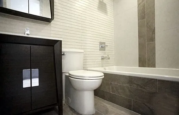 Rented by EXR | media 17