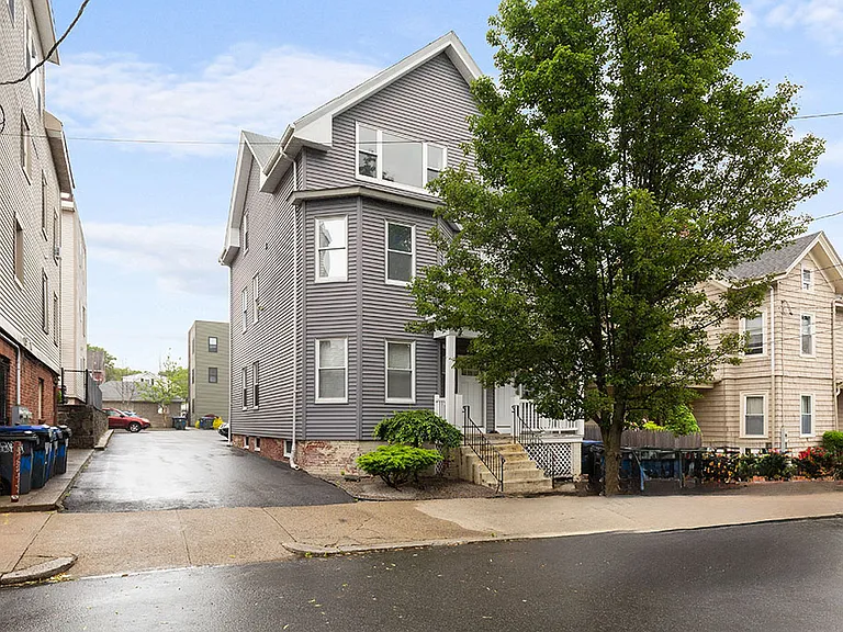 8 Trenton St #1 — Photo 2