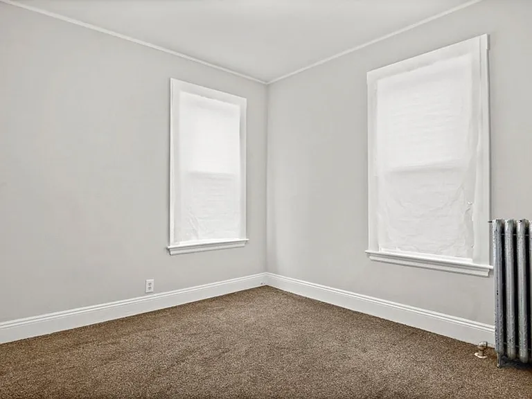 9 Sumner Sq #3 — Photo 6