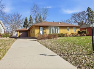 207 6th St NW, Buffalo, MN 55313