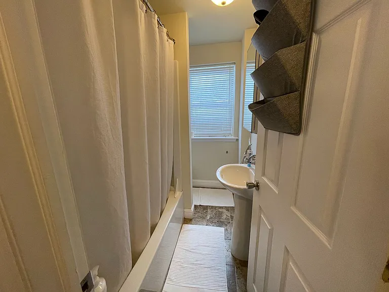 852 Martin Ave — Photo 27