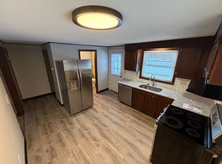 61-63 Orlando, Feeding Hills, MA 01030