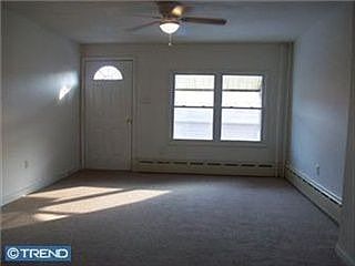 1st image of 406 Jones St