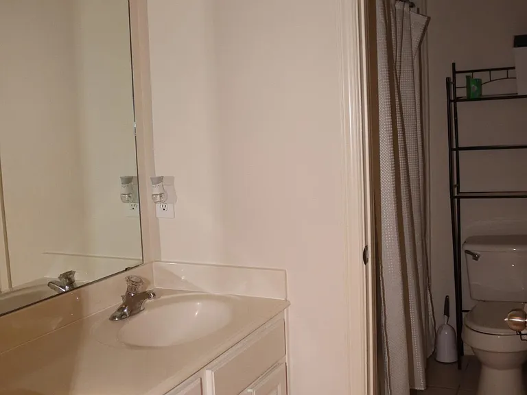 1548 Idlewild Dr — Photo 18