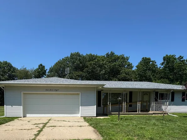 158 W Henderson Rd, Owosso, MI 48867