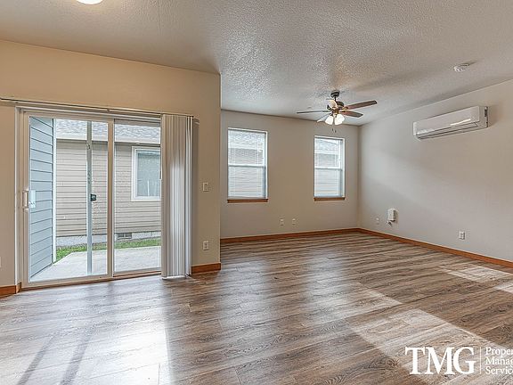 5th image of 3361 Lewis Ln #3361