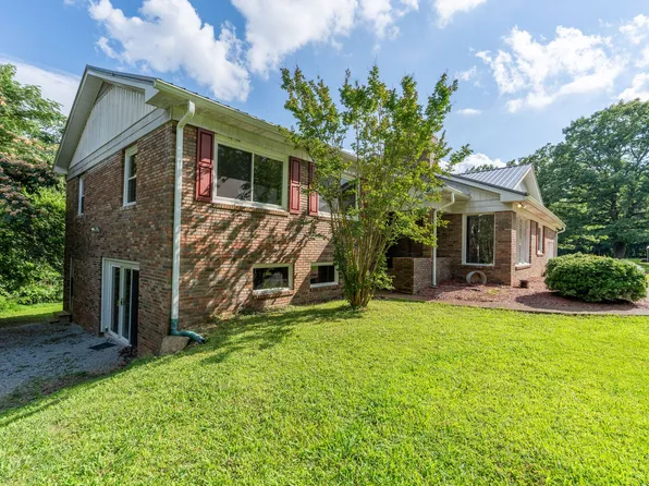 159 Mindy Dr, Waynesboro, TN 38485