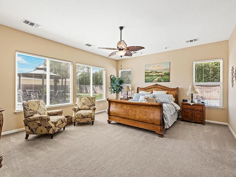 80445 Paria Way — Photo 24