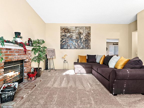 4th image of 1717 Viridan Ave