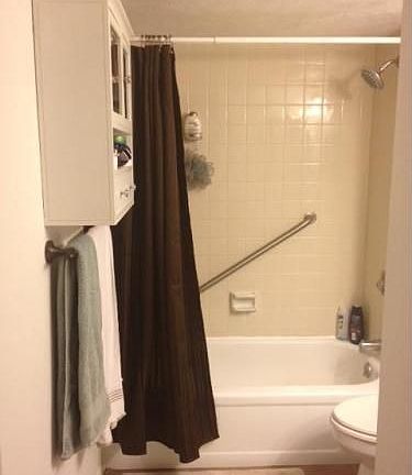 4th image of 4810 S Dauphin Ave #15-D