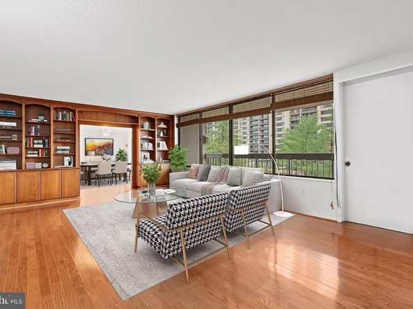 3705 S George Mason Dr APT 305S, Falls Church, VA 22041