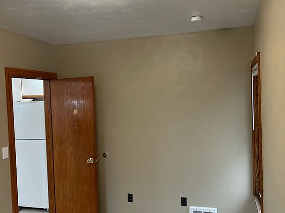 4th image of 2702 Raspberry St #1