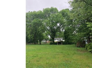 1 Cove Rd, Penns Grove, NJ 08069