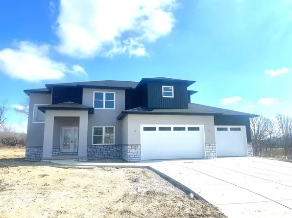 93 Cambe Ct, Crown Point, IN 46307