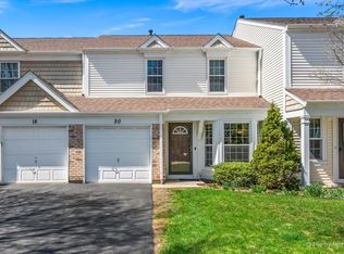 20 N Oltendorf Rd, Streamwood, IL 60107