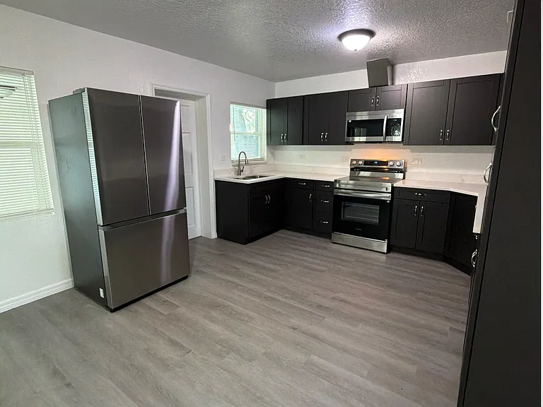 4902 El Camino Blanco St — Photo 5