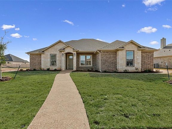 2nd image of 10116 Wildberry Dr