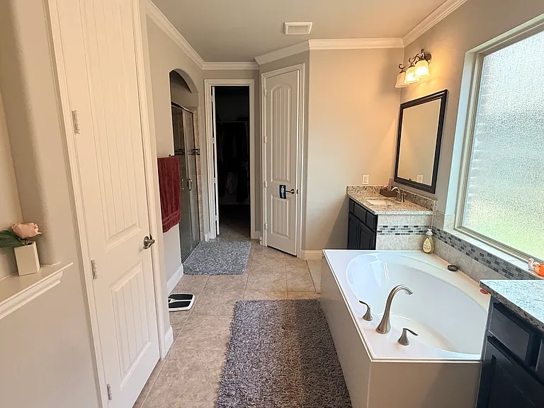 337 Prairie Ridge Ln — Photo 11